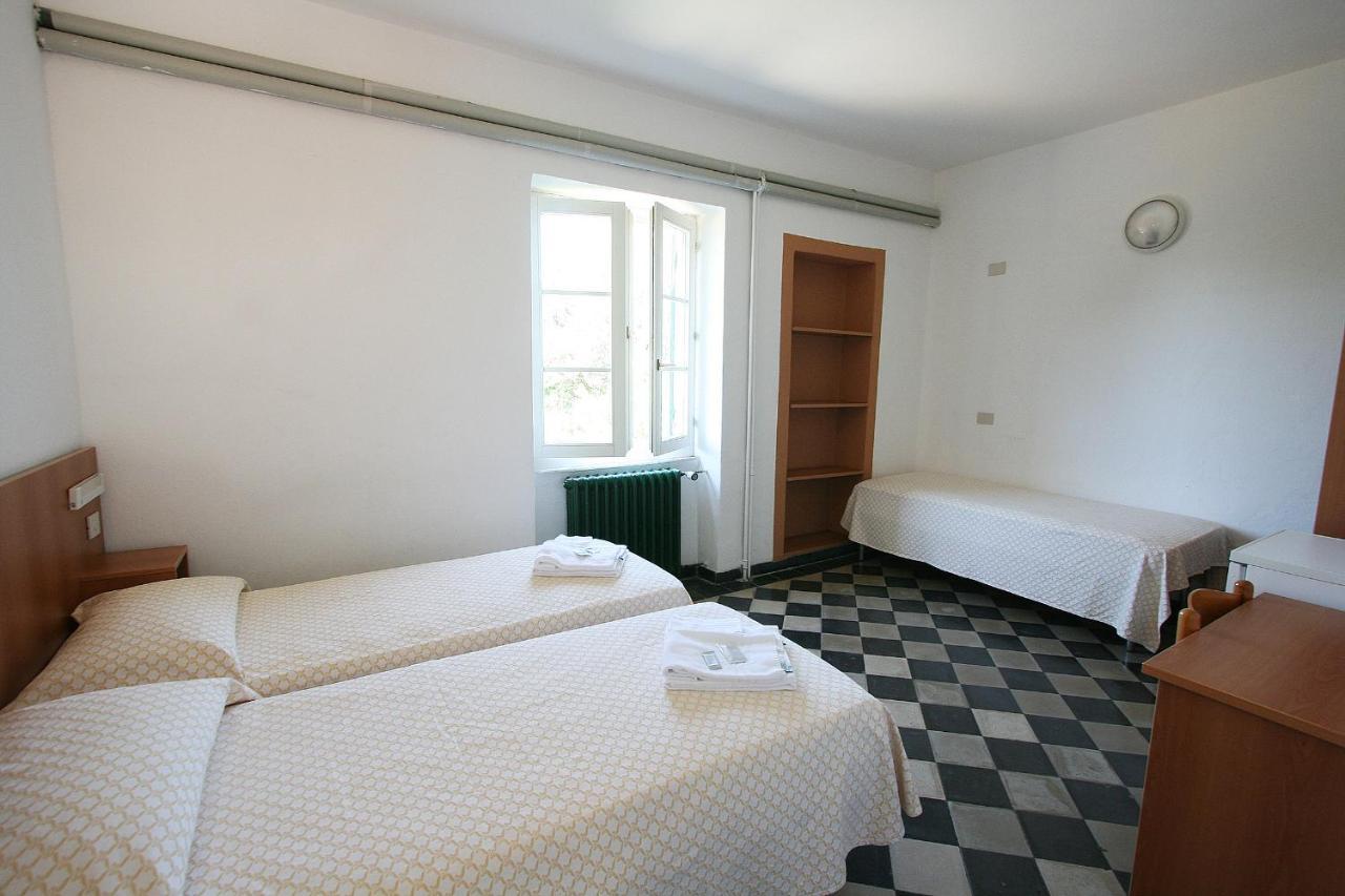 Double or Twin Room Extra Bed,1039520680:JPEG